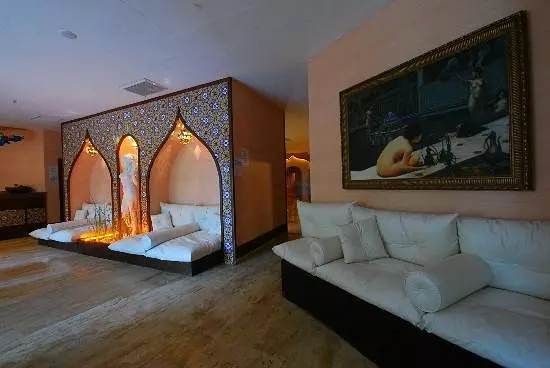 اسپا هتل کلاب لتونیا